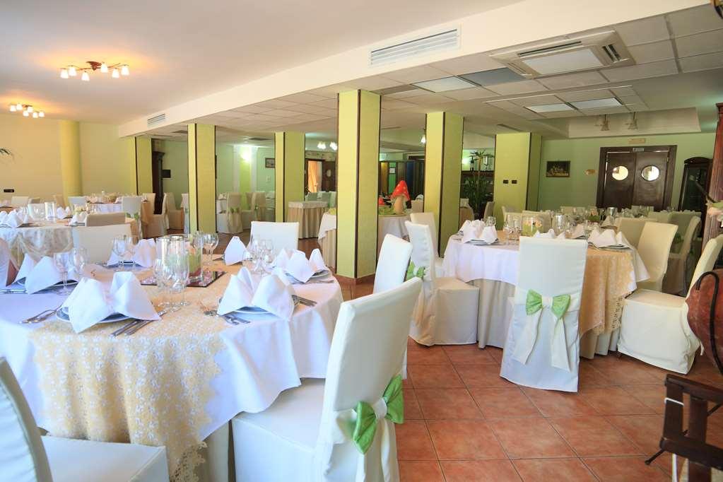 Venus Park Hotel Кастел Волтурно Ресторант снимка